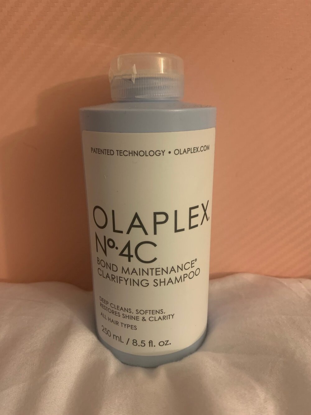 New Sealed Olaplex No.4C Bond Maintenance Clarifying Shampoo 8.5oz